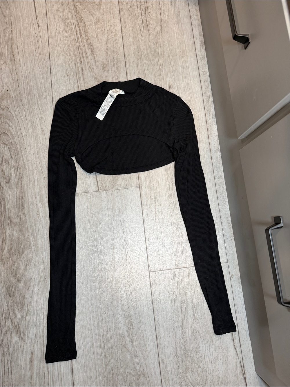 ALO Yoga Thrill Seeker Shrug Black